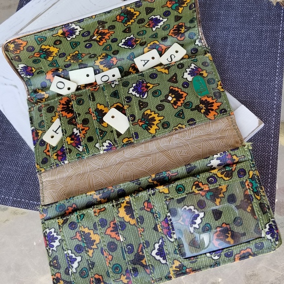 COPY - SaK Roots clutch trifold - Picture 6 of 8